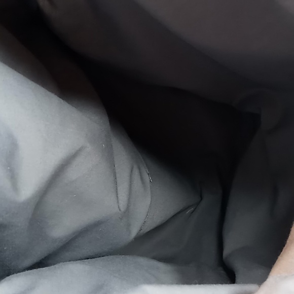 Aeropostale. NYC- Gray & Floral Fabric Backpack w/Brown Faux Leather Flap & Trim - Picture 8 of 15